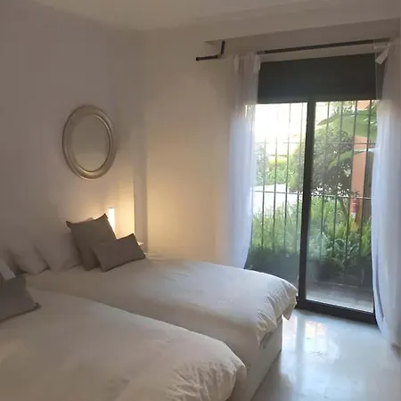 Ground Floor Buenas Noches Apartment Estepona